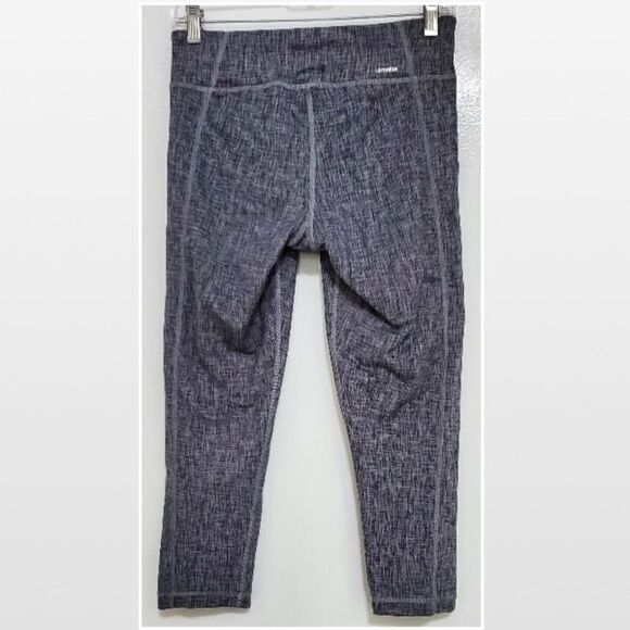 Adidas Pants Athletic Capri Womens Medium Grey White Active Cropped Pocket - Picture 8 of 12